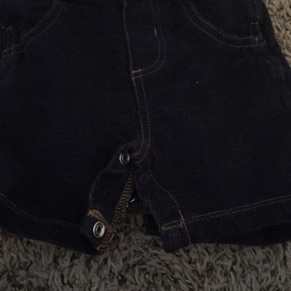 Adorable overalls for infants/toddlers - Picture 6 of 6